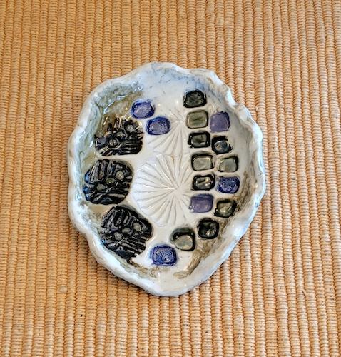 Click to view detail for SL-622 Spoon Rest, Porcelain, Abstract $25